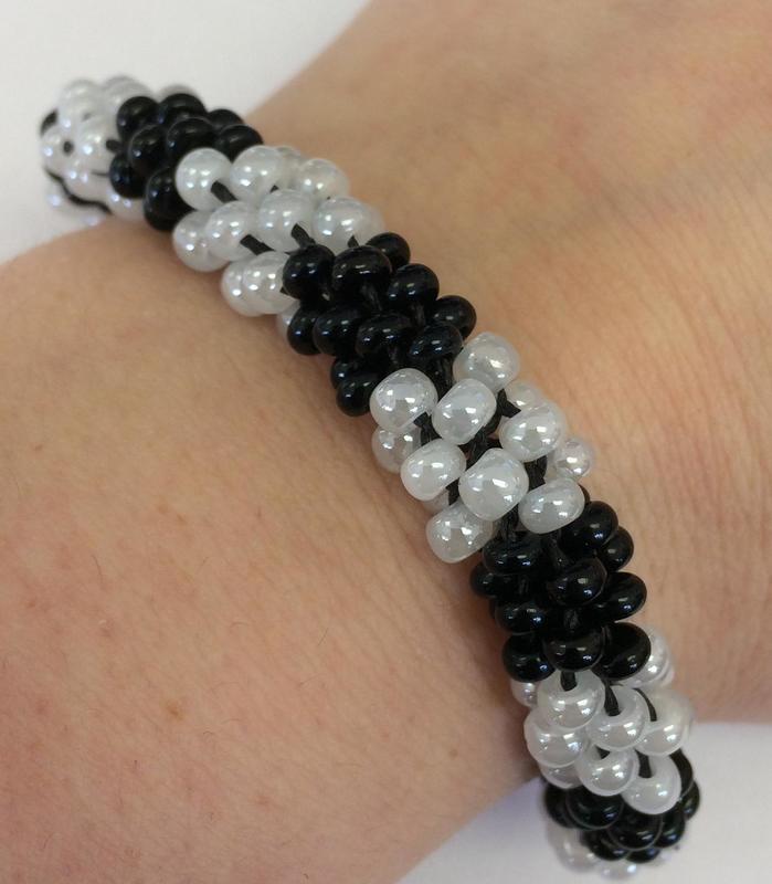 41130 Beaded Kumihimo